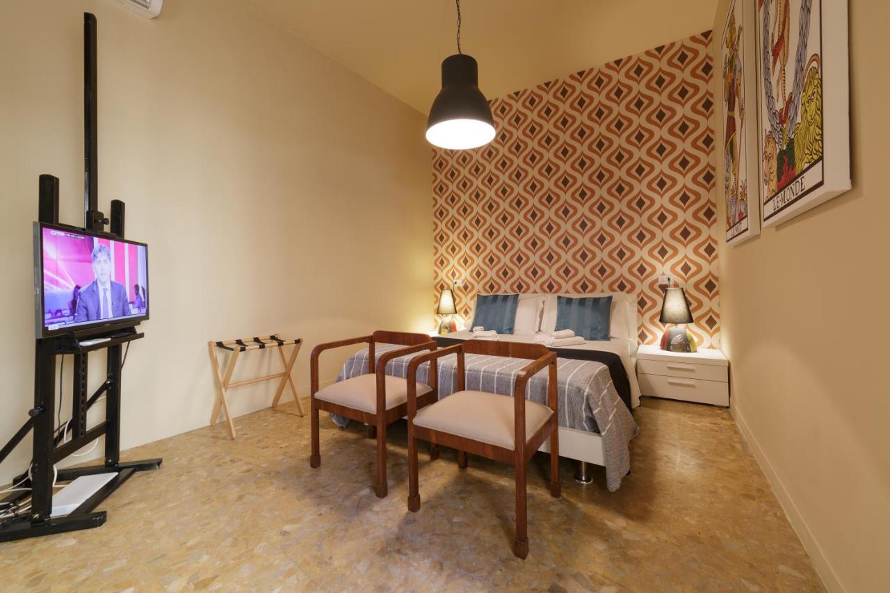 Budget Rooms Sonnino 37 Кальярі Екстер'єр фото